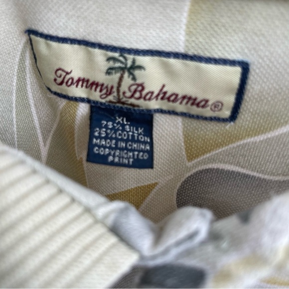 TOMMY BAHAMA Green Silk Blend Floral Polo Shirt Men's Size XL Short Sleeves - Picture 7 of 11